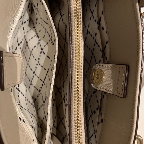 Kate Spade beige handbag with crossbody straps - Picture 7 of 9